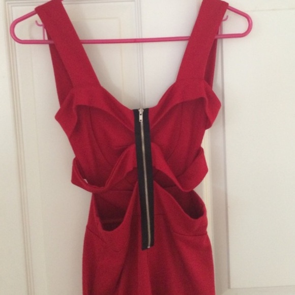 Solemio Cutout Mini Dress Medium - Picture 3 of 3